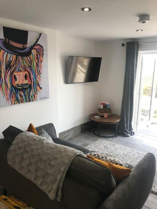 Mumbles - Modern Apartment With Panoramic Sea Views Oystermouth ภายนอก รูปภาพ
